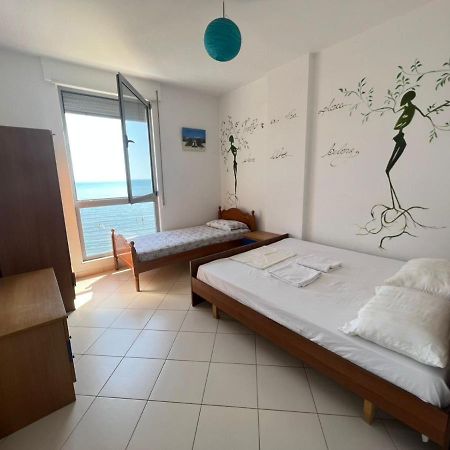 Blue Sky Apartaments دراس المظهر الخارجي الصورة